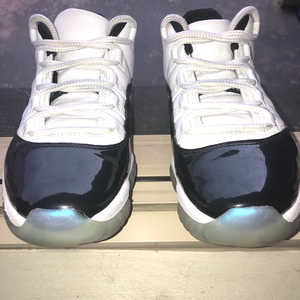 Jordan 11 Emeralds
